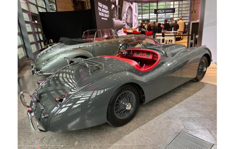 Clark Gable XK120