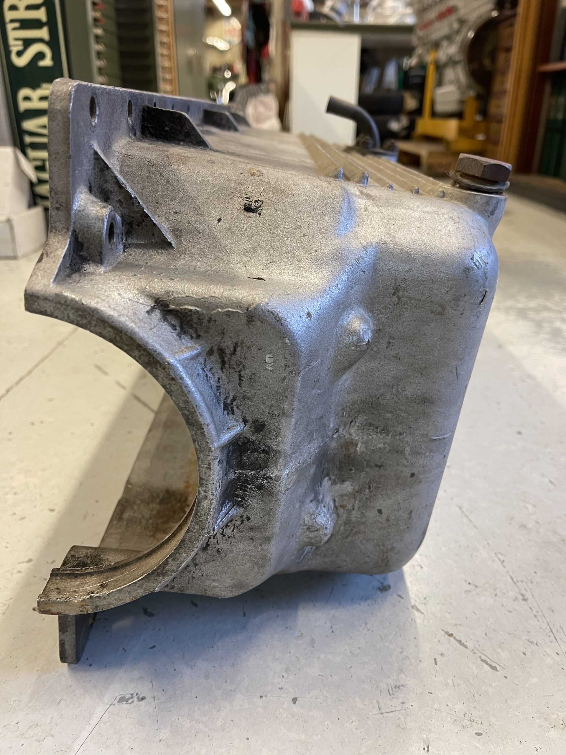 Oelwanne E 4.2 Zyl. Occ. ORIGINAL (C24457/OCC) – Bild 2