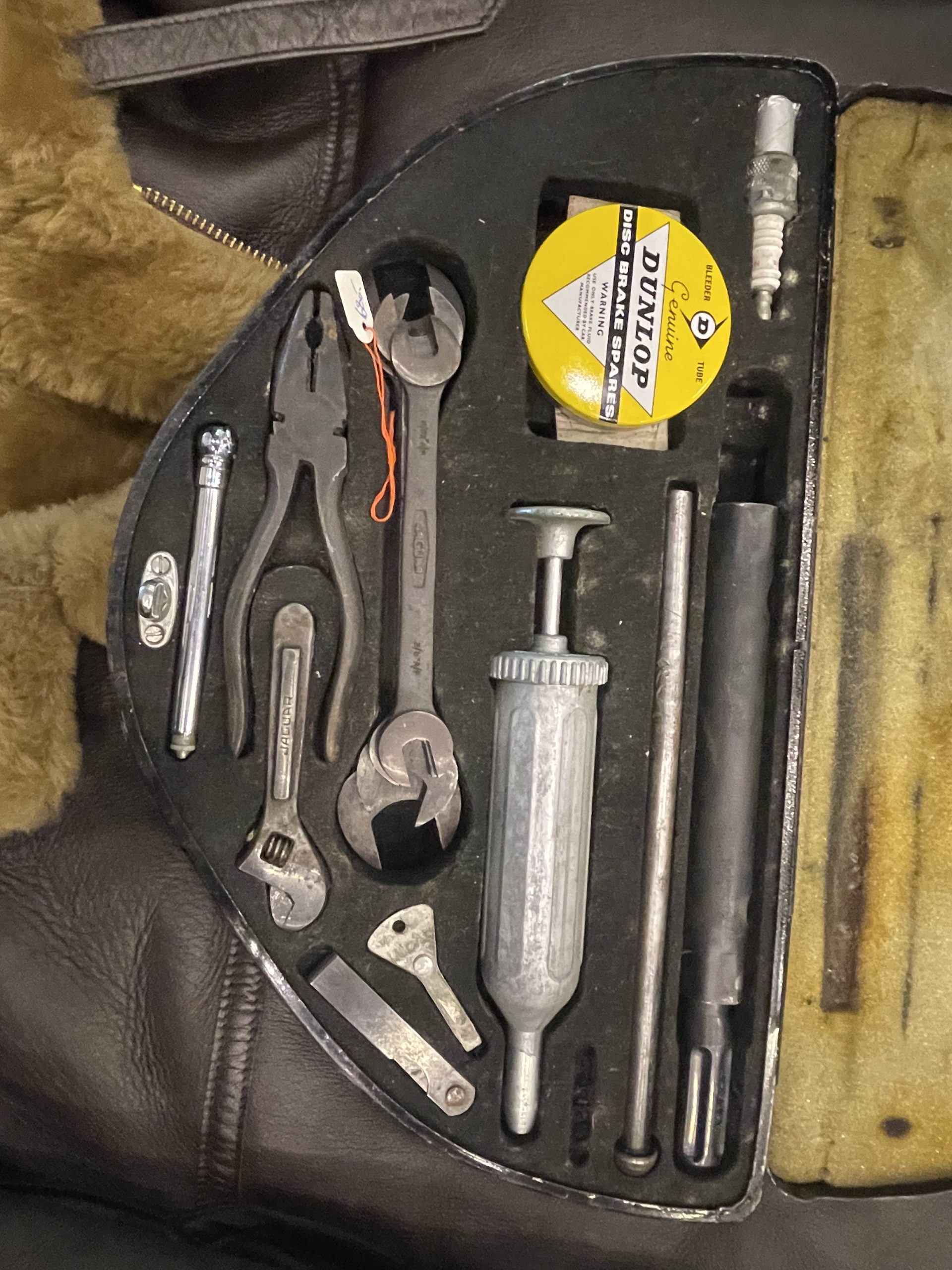 Werkzeugsatz Mk10 komplett – Bild 2