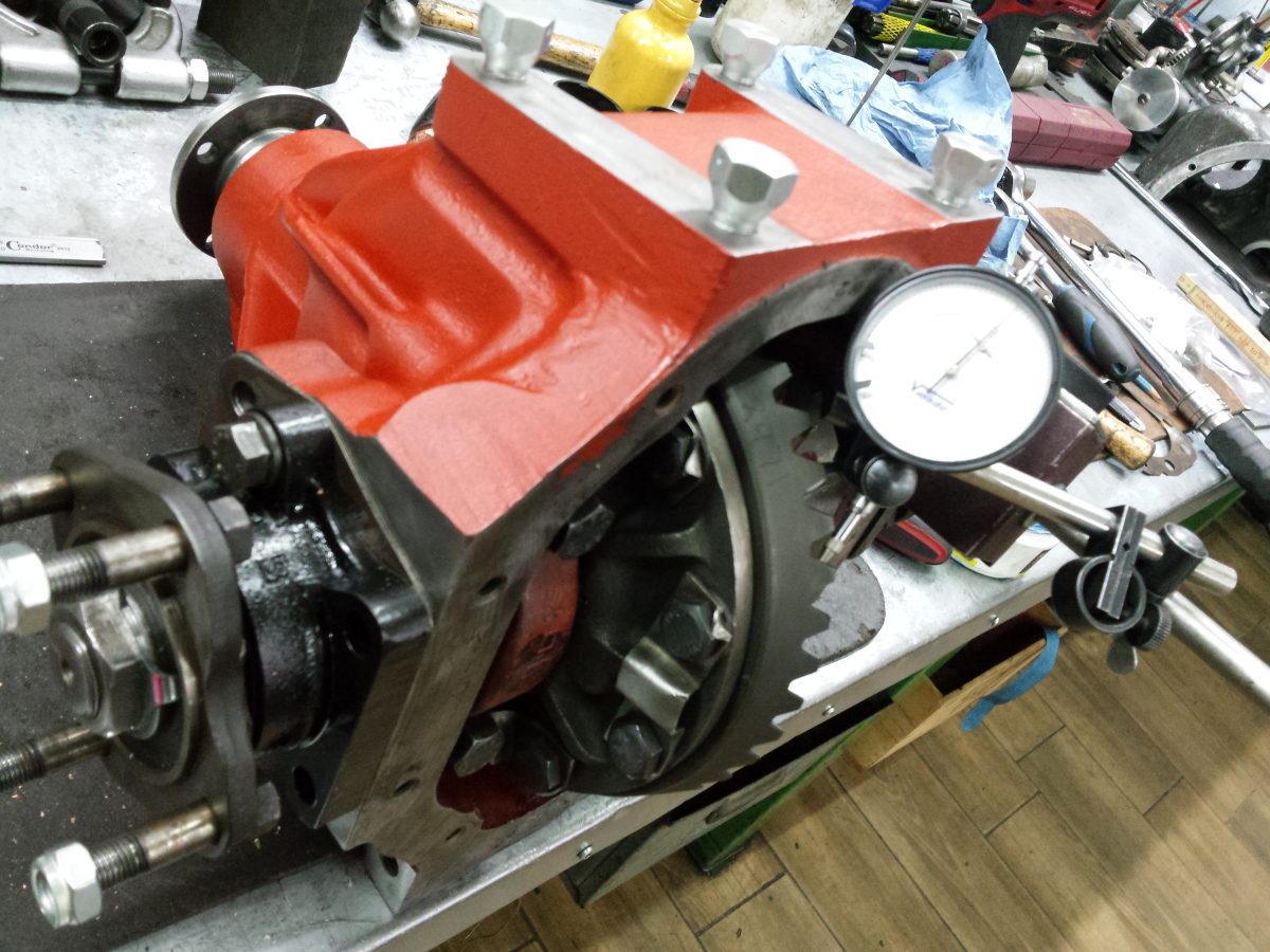 Frühes E-Type Differential am Einstellen