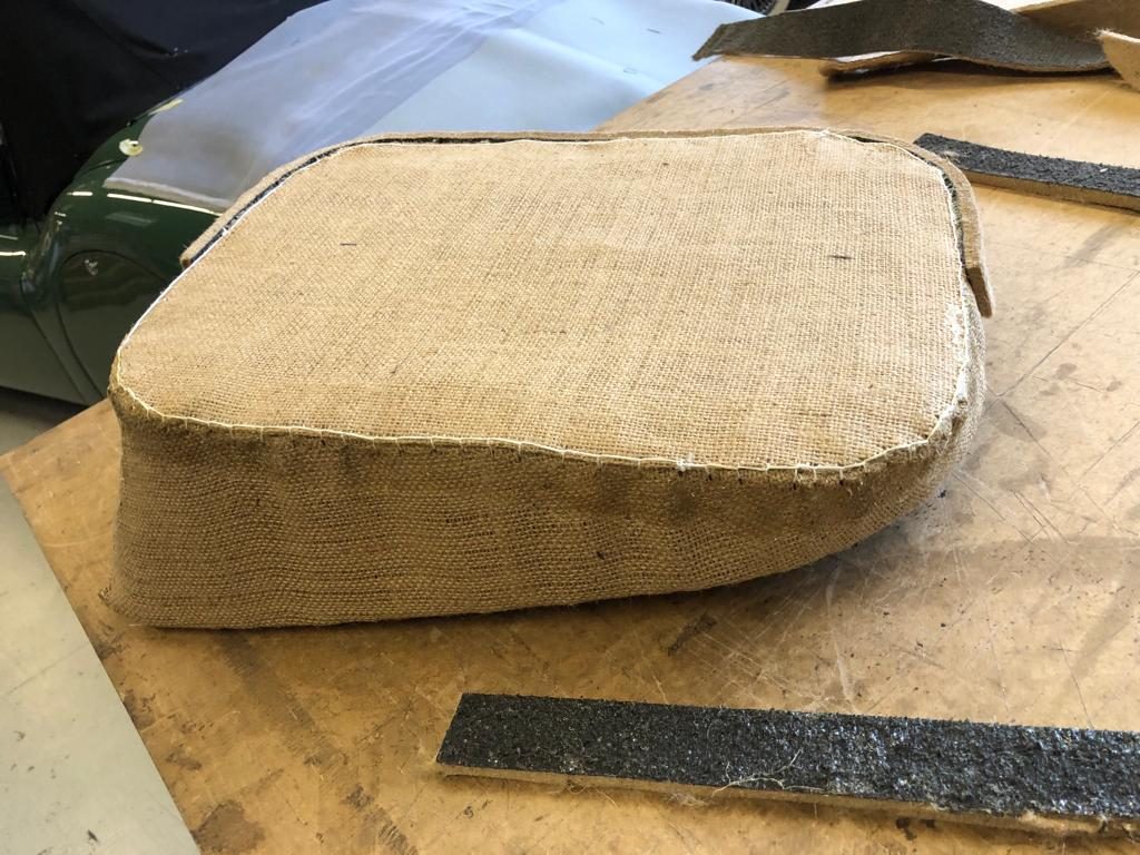 Neuen SS100 Federkern eingefasst