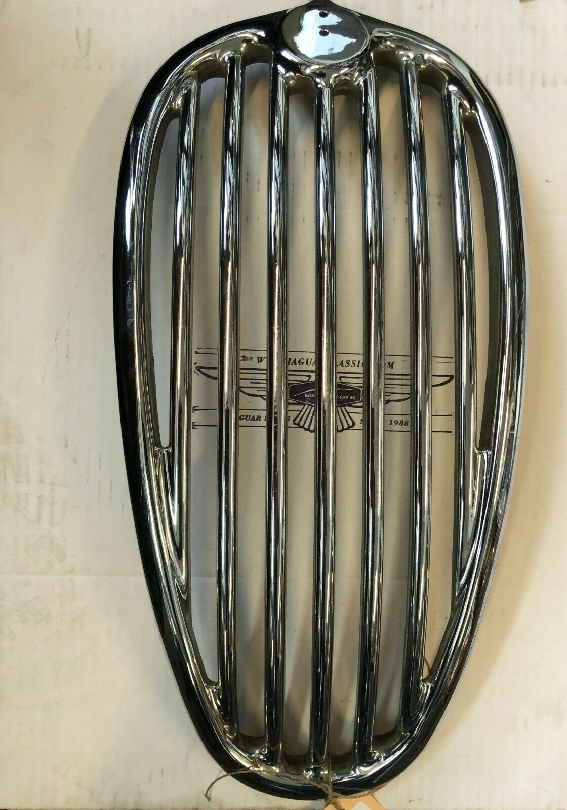 Kühlergrill XK140, occ. sehr gut (BD9262)